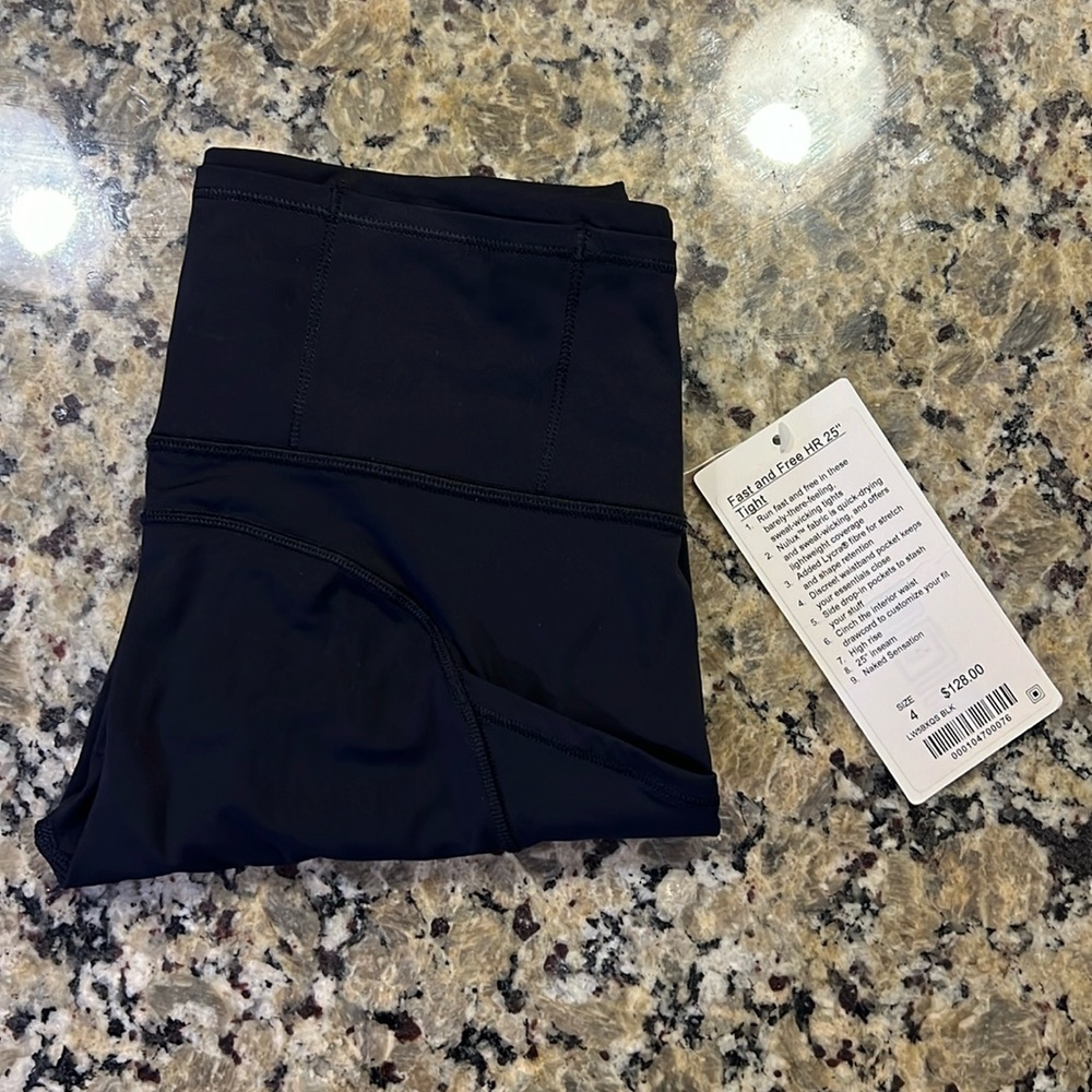 Lululemon Fast and Free HR 25” Tight